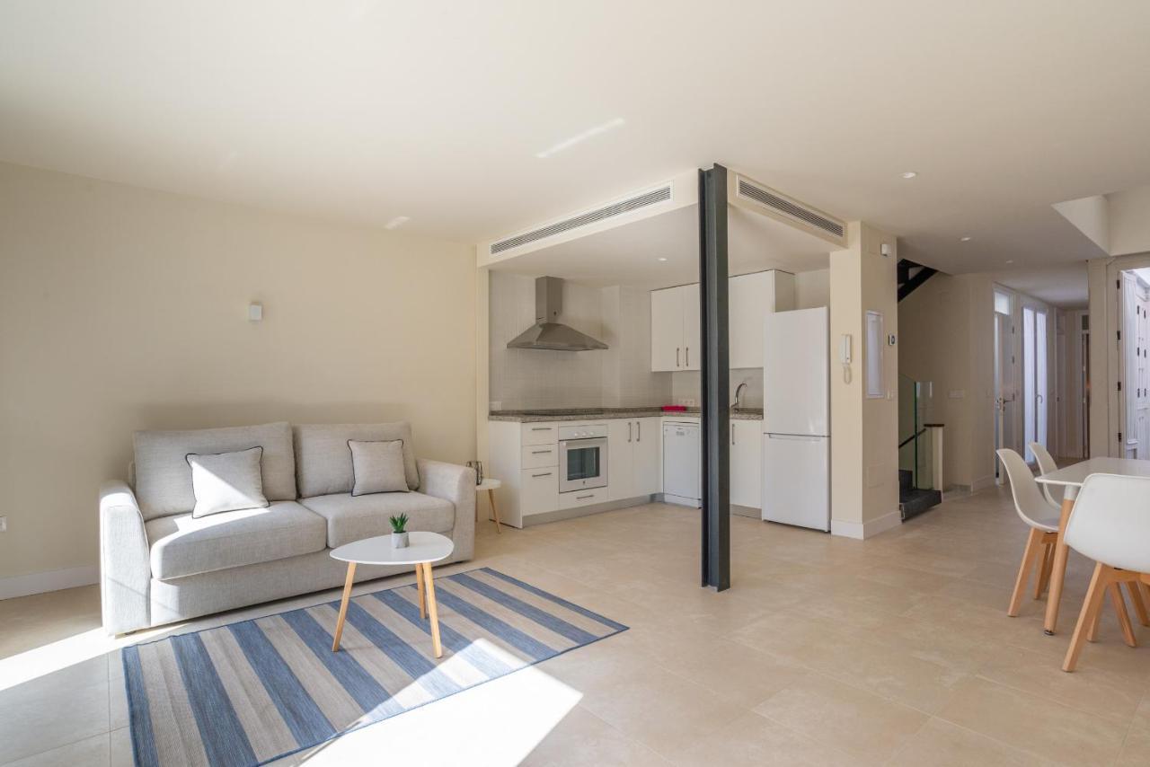 Urbe10 Carreteria Big Terrace Suite Málaga Extérieur photo